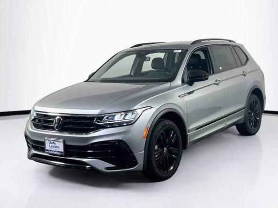 VOLKSWAGEN TIGUAN 4MOTION 2022 3VV8B7AXXNM070077 image